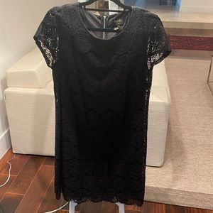 Laundry by Shelli Segal black cocktail lace dress